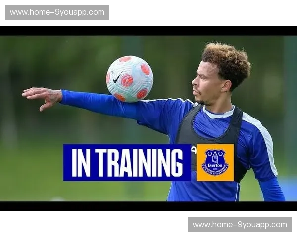 蓝调狂想曲：埃弗顿与莱斯特城的宿命交响，谁才是英格兰纯正的“铁血蓝”？